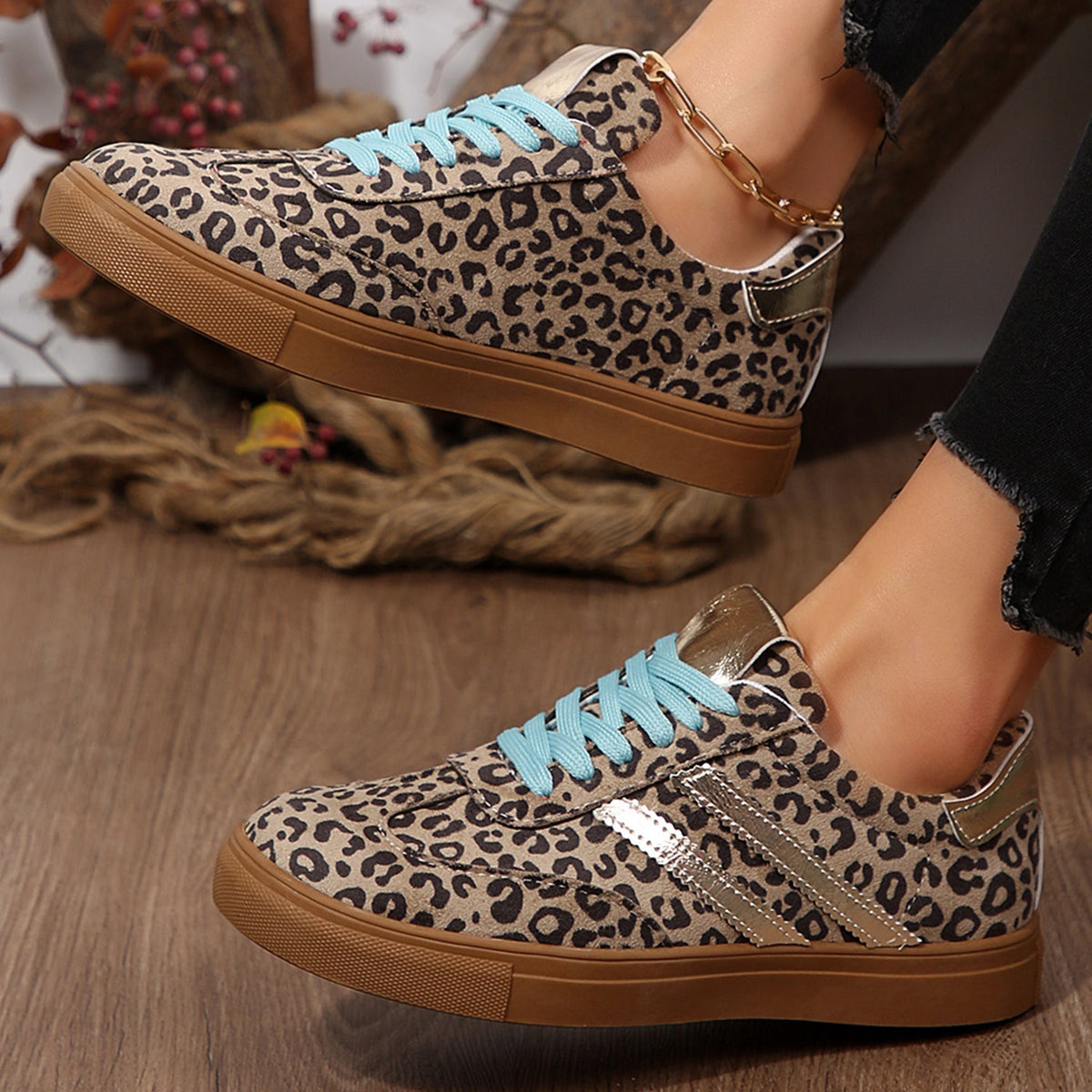 Harmony Detail Lace Up Sneakers